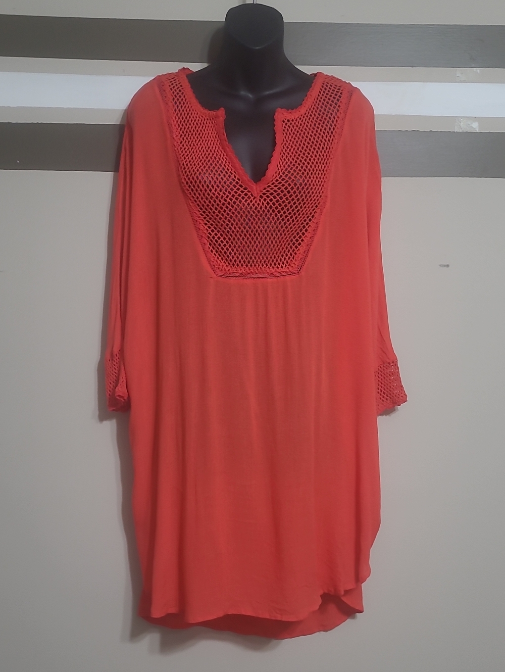 ⭐️Mix Nouveau Coral/Red Crochet V-Neck Semi-Sheer Swim Coverup Tunic Sz Large